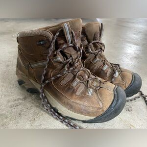 Keen Women’s Targhee Waterproof Mid Hiking Boots, Size 8.5